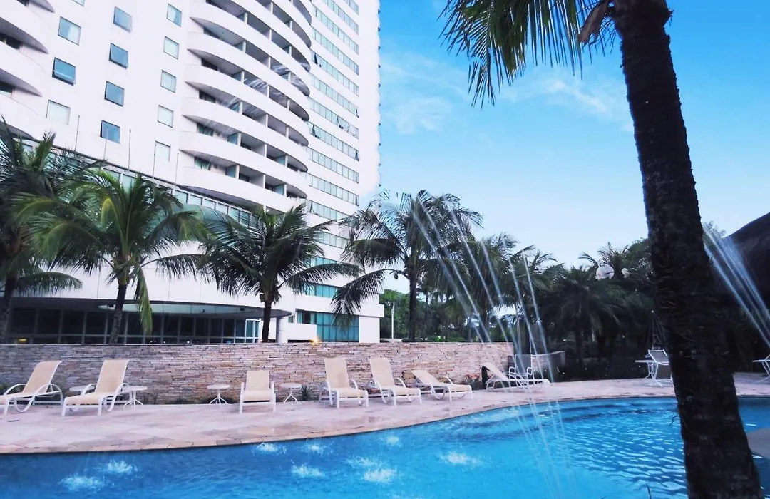Barra Prime Flats, Ed Mediterrâneo, wi-fi 400Mb, balsa pra praia grátis, ar condicionado novo!-1